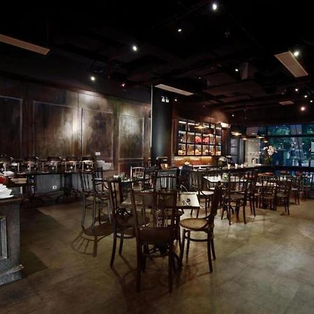 Hotel Neo Melawai By Aston Jakarta Exterior photo