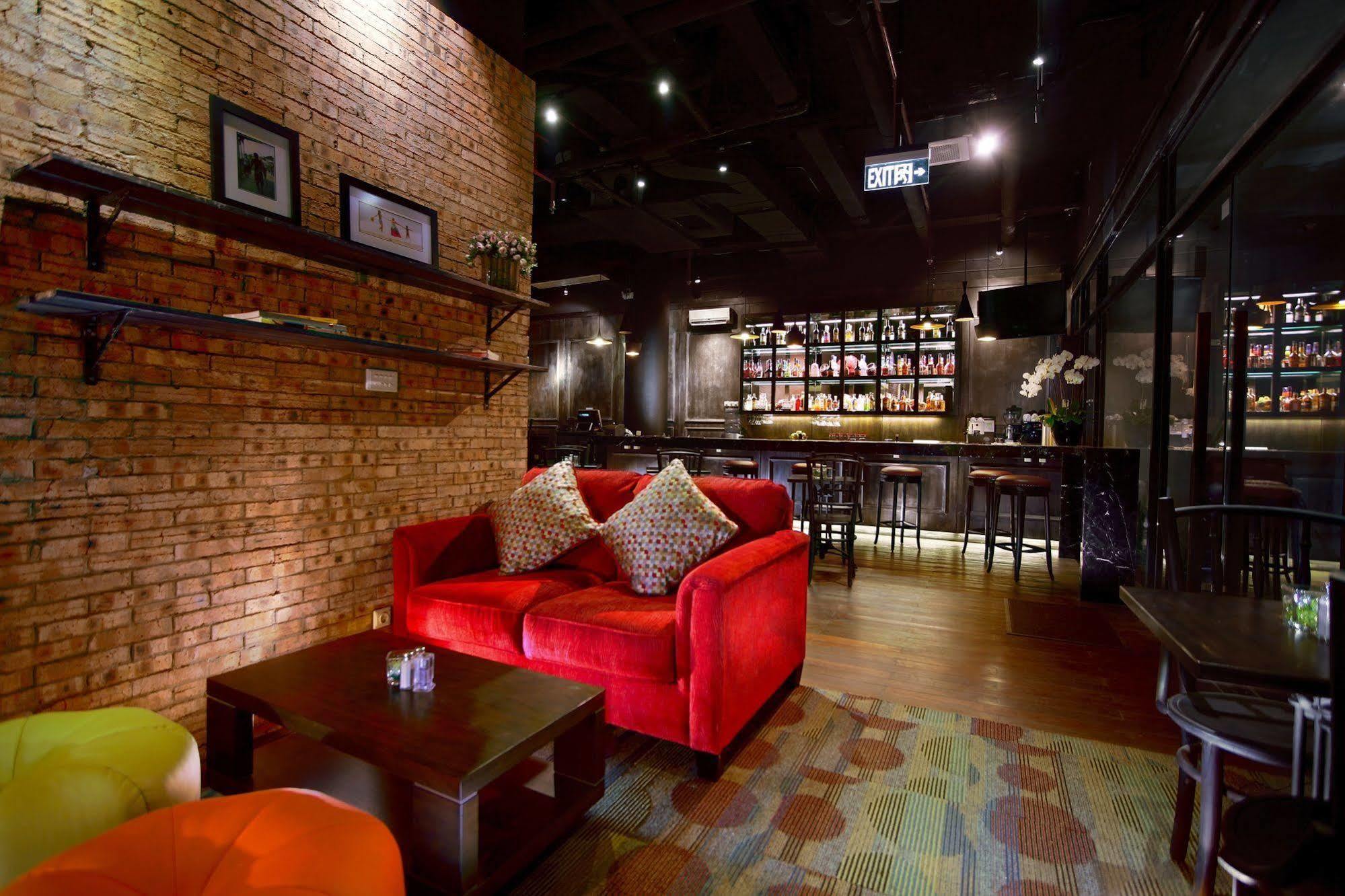 Hotel Neo Melawai By Aston Jakarta Exterior photo